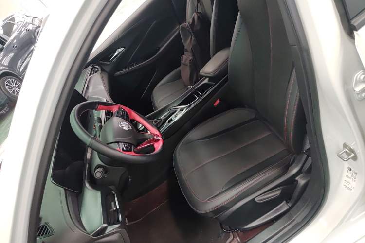 Used Buick Verano 2022 Pro GS Wind-Chasing Edition Left Front Seat