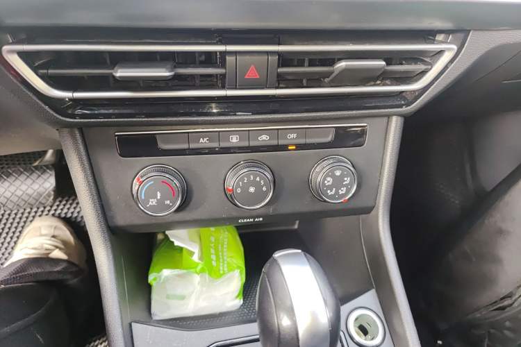 Used Volkswagen Lavida 2023 Revised 1.5L Automatic DeYi Edition