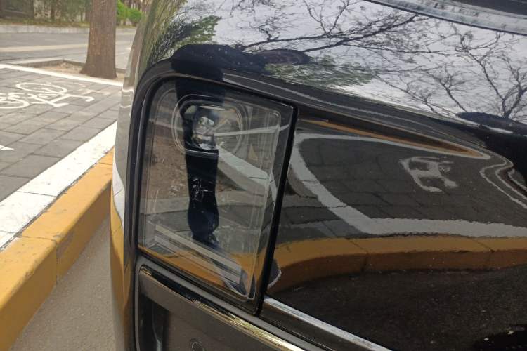 Used Li Auto L8 2023 Max model Right Front Headlight