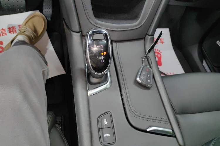 Used Cadillac XT5 2016 25T Luxury Model
