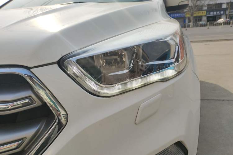 Used Ford Kuga 2018 EcoBoost 180 Four-Wheel Drive Luxury Wing Model
