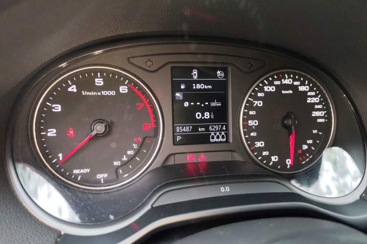 Used Audi Q2L 2022 35 TFSI Progressive Dynamic Edition
