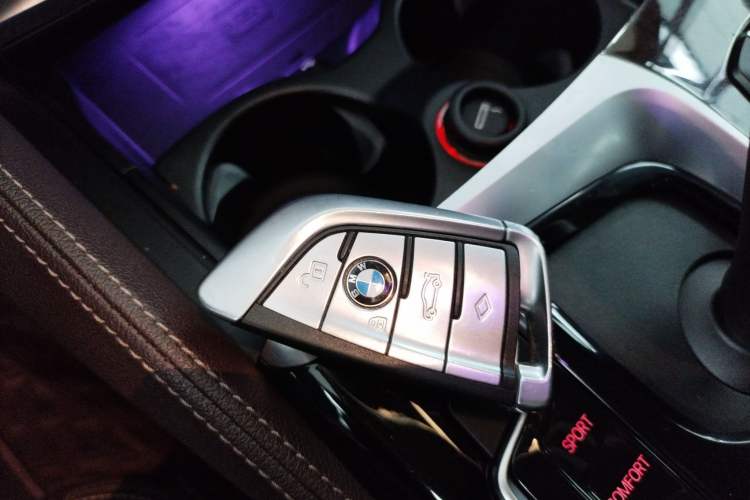 Used BMW 5 Series 2020 525Li Luxury Package
