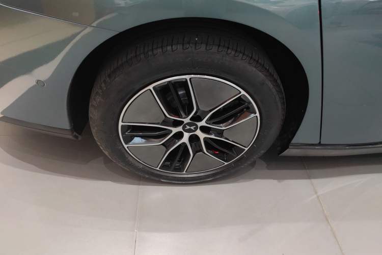 Used XPeng P7 2023 P7i 702 Pro