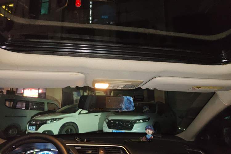 Used Honda Civic 2016 220TURBO CVT Luxury Edition
