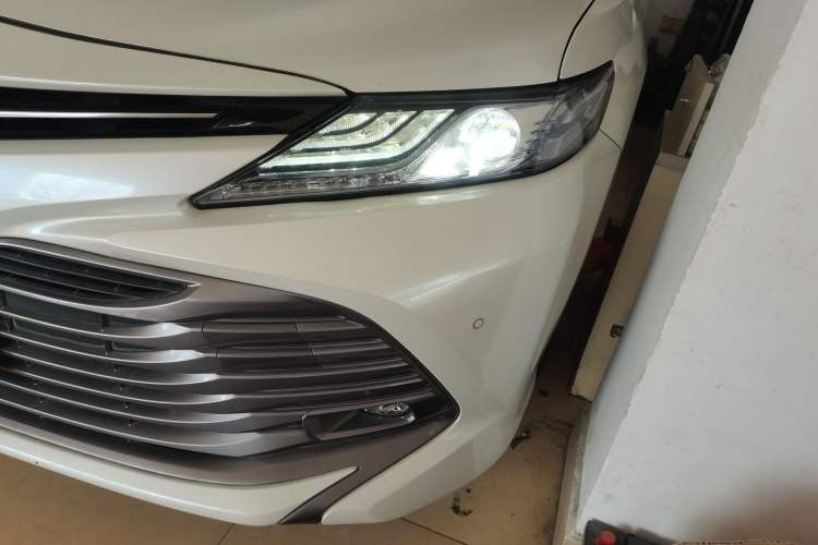 Used Toyota Camry 2018 Dual-Engine 2.5 HG Luxury Edition