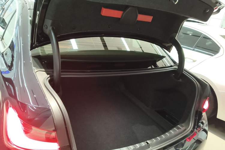 Used BMW 3 Series 2022 Updated 325i M Sport Package
