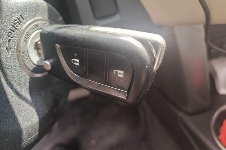 Used Toyota RAV4 2013 2.0L CVT Two-Wheel Drive Urban Edition