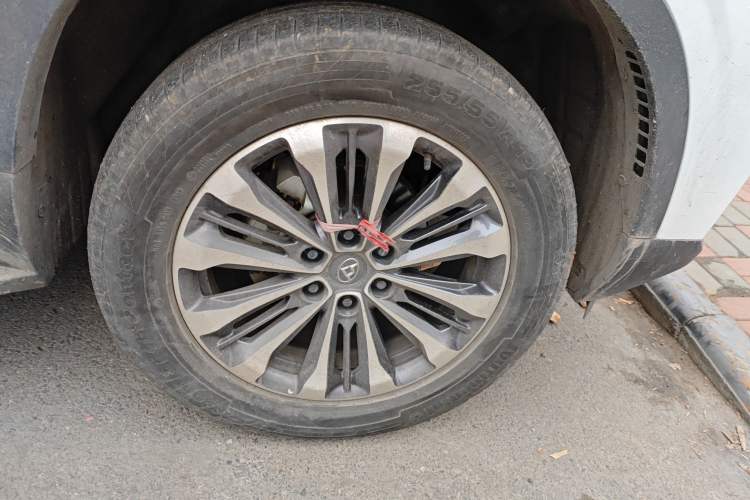 Used SAIC MAXUS D90 2017 2.0T Automatic Two-Wheel Drive Mercury
