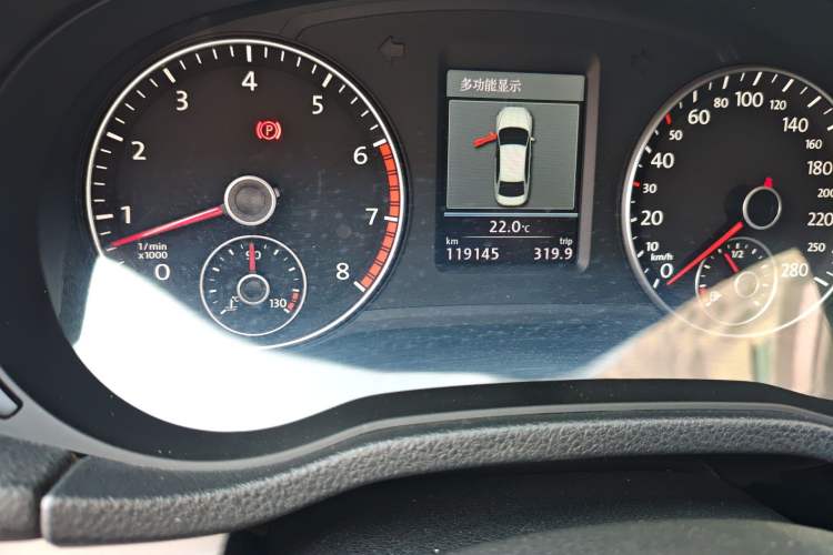 Used Volkswagen Passat 2011 3.0L V6 DSG Flagship Deluxe Edition
