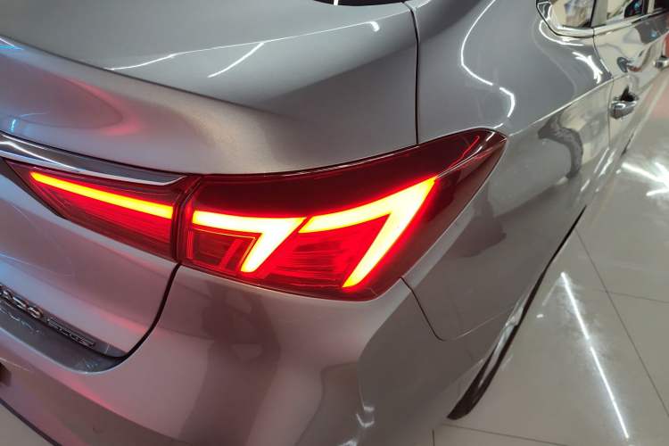 Used CHANGAN Eado 2020 PLUS Million Edition 1.6L GDI CVT Elite Model Right Rear Taillight