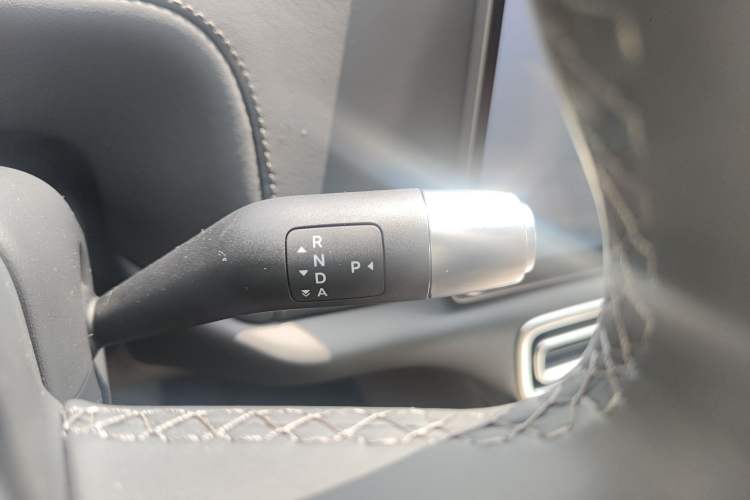 Used Li Auto L7 2025 Max Smart Refresh Edition Gear Lever