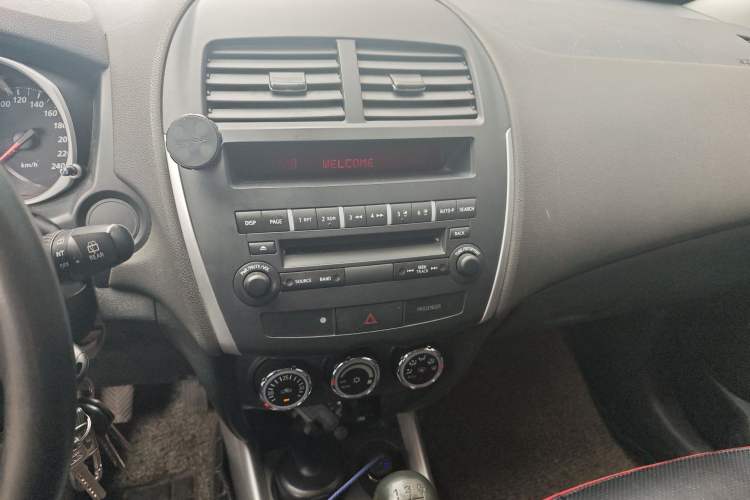 Used Mitsubishi ASX 2013 2.0L Manual Two-Wheel Drive Comfort Edition