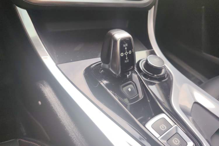 Used Lynk & Co 01 2017 2.0T Four-Wheel Drive Pro Edition
