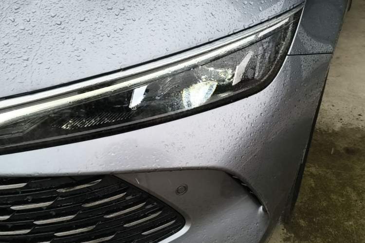 Used BYD Qin L 2025 DM-i Smart Drive 120KM Superior Model
