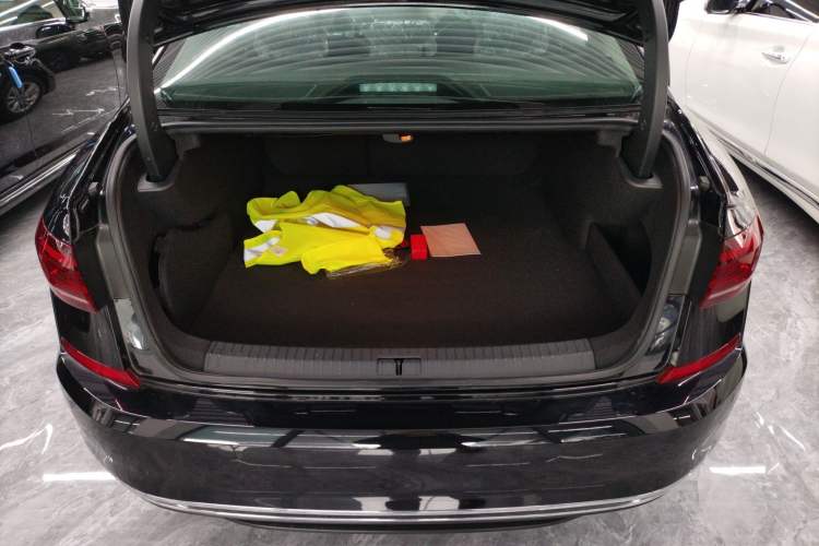 Used Volkswagen Passat New Energy 2025 430 PHEV Hybrid Business Edition
