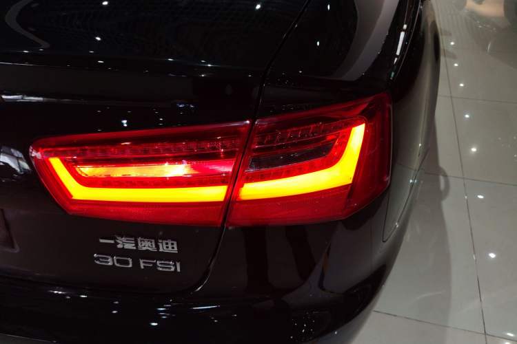 Used Audi A6L 2015 30 FSI Millionth Anniversary Comfort Model
