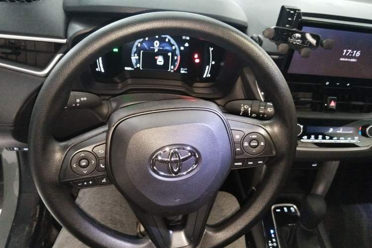 Used Toyota Corolla Cross 2023 2.0L Elite Edition Steering Wheel