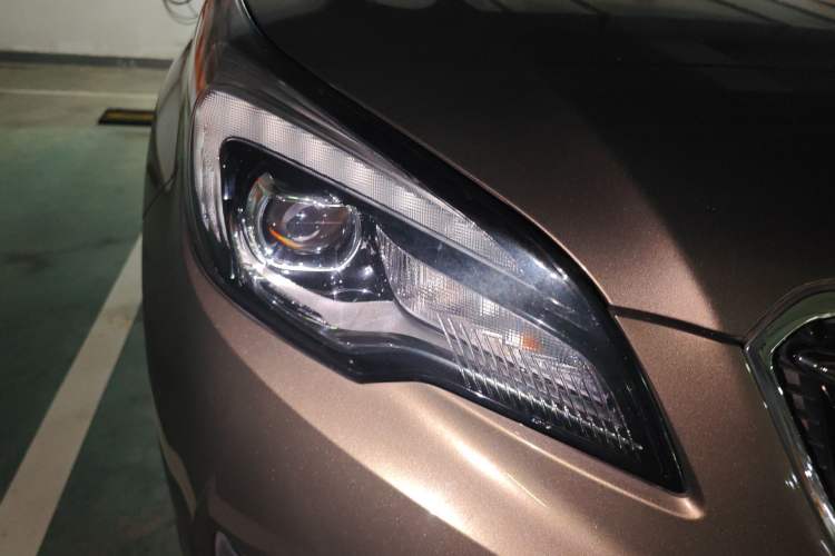 Used Buick Envision 2019 20T Two-Wheel Drive Luxury Version China VI Standard
