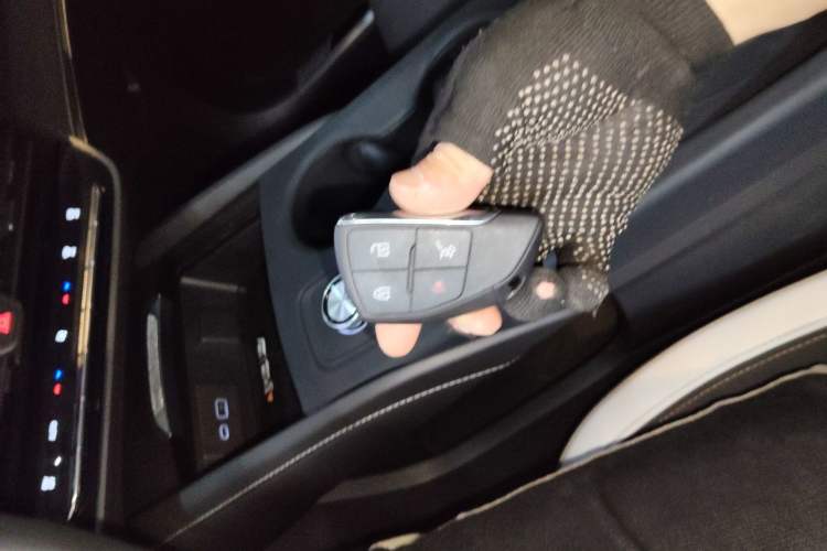 Used Buick Envision 2024 Encore S 28T Ignite Black Prestige Edition Vehicle Key