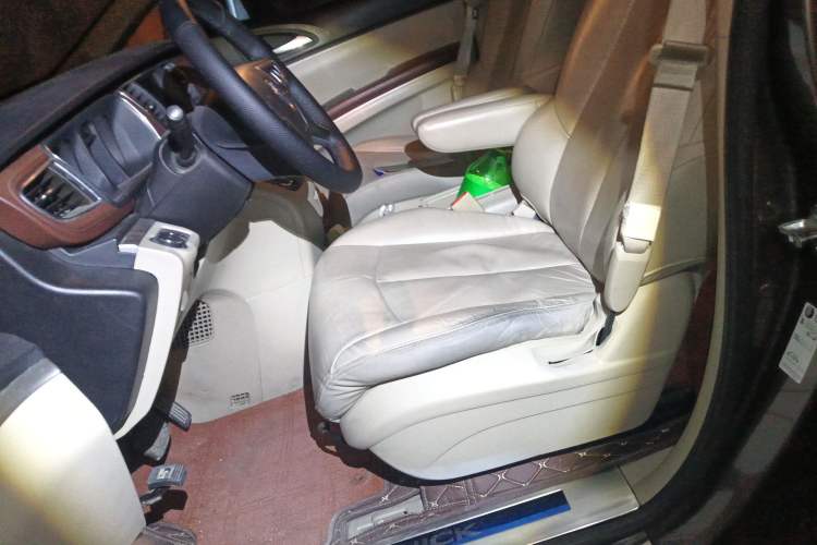 Used Buick GL8 2017 25S Luxury Version China V Standard