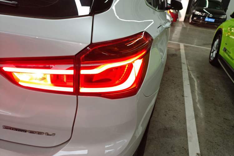 Used BMW X1 2019 sDrive20Li Leading Model
