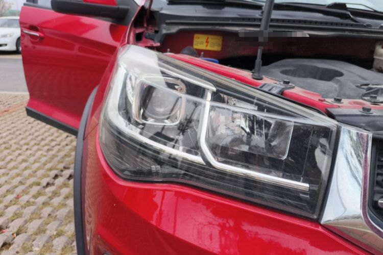 Used Chery Tiggo 3X 2018 1.5L Automatic Luxury Edition Right Front Headlight