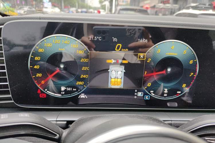 Used Mercedes-Benz GLE 2022 Facelifted GLE 350 4MATIC Fashion Edition
