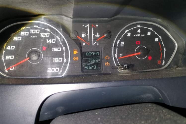 Used Leopaard Q6 2015 2.4L Manual 4x4 Excellence Edition