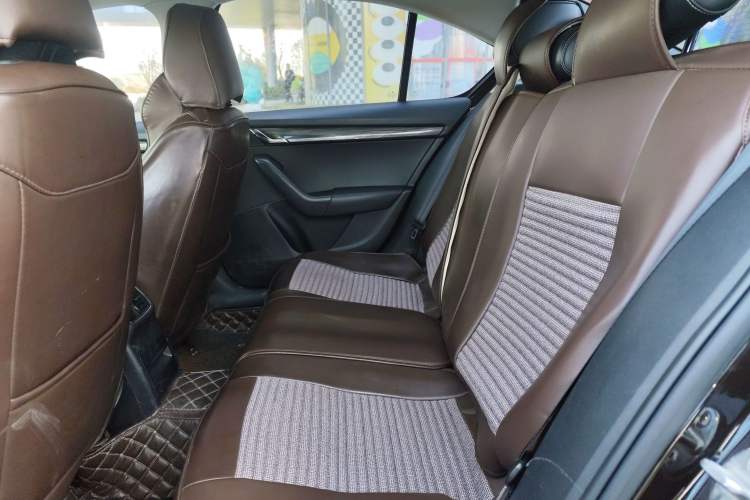 Used Skoda Octavia 2016 1.6L Automatic Smart Drive Edition
