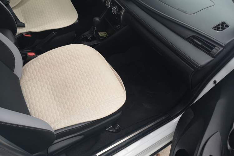 Used Toyota YARiS L Zhi Xuan 2020 X-Trail X 1.5L CVT Leading Edition