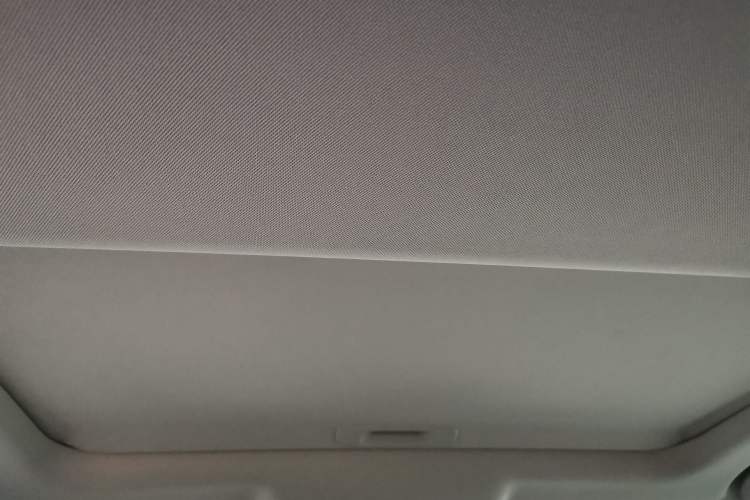 Used Infiniti Q50L 2018 2.0T Comfort Edition China VI Standard Headliner