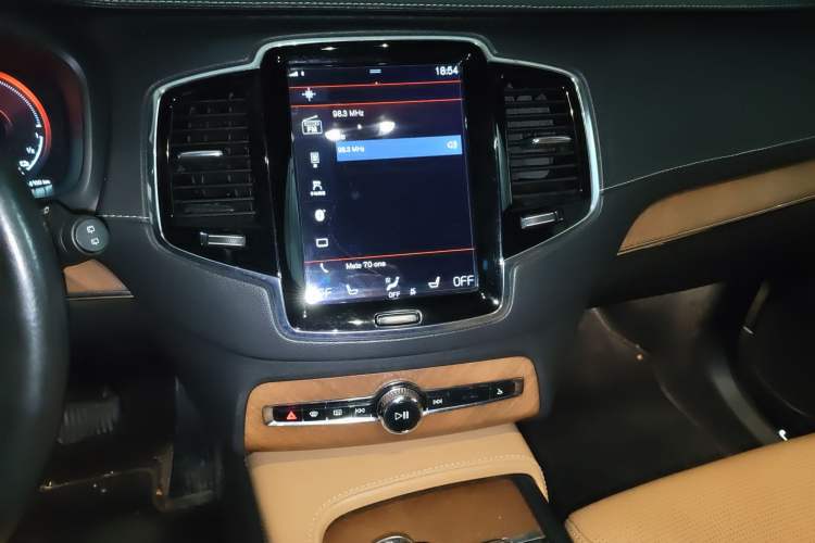 Used Volvo XC90 New Energy 2018 E-Drive Hybrid T8 Prestige 7-Seater