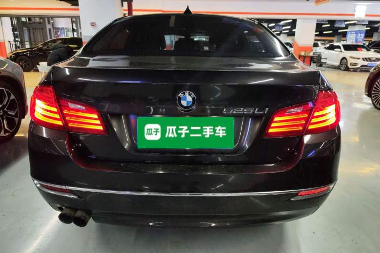 Used BMW 5 Series 2014 525Li Luxury Design Package