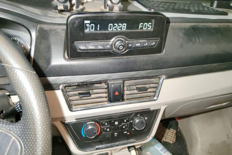 Used Jinbei New Hiace S 2021 1.5L Wealth Model Non-Air-Conditioned Version National VI Standard SWC15M