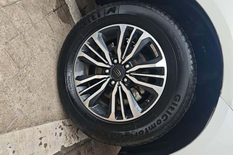 Used Geely Auto Vision X6 2016 1.3T CVT Flagship Model