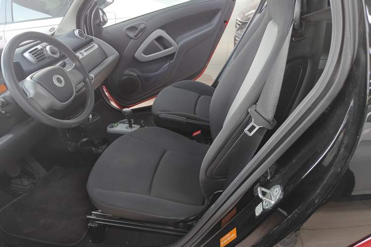 Used smart fortwo 2012 1.0 MHD Hardtop Standard Edition
