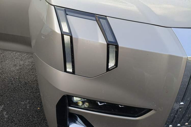 Used Zeekr 009 2022 WE Edition