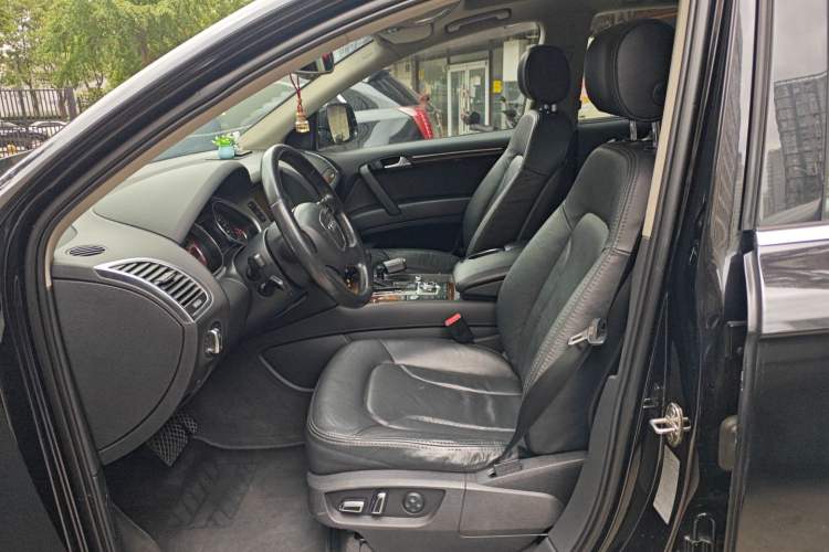 Used Audi Q7 2012 3.0 TDI Leading Model
