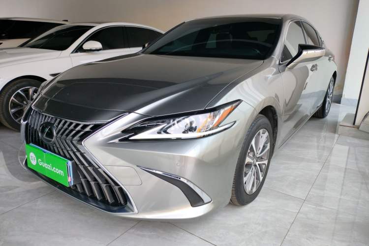 Used Lexus ES 2021 200 Excellence Edition