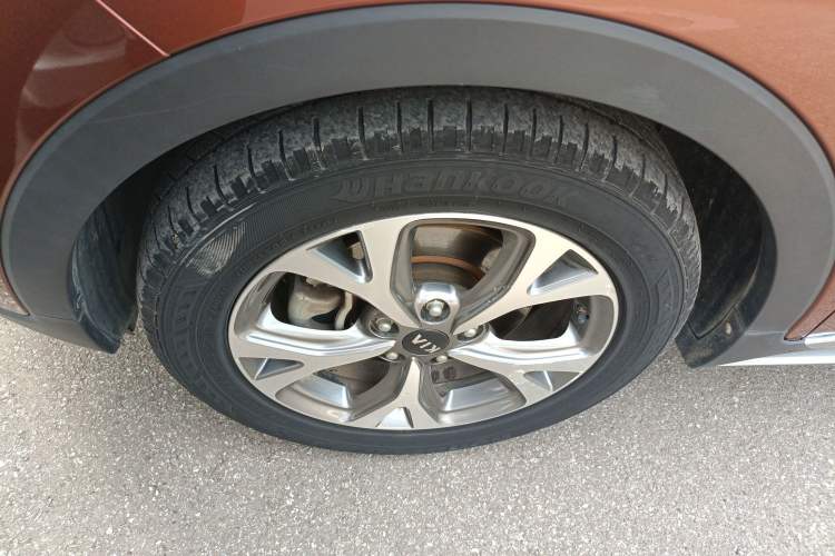 Used Kia KX3 2015 2.0L Automatic 4x4 PRM
