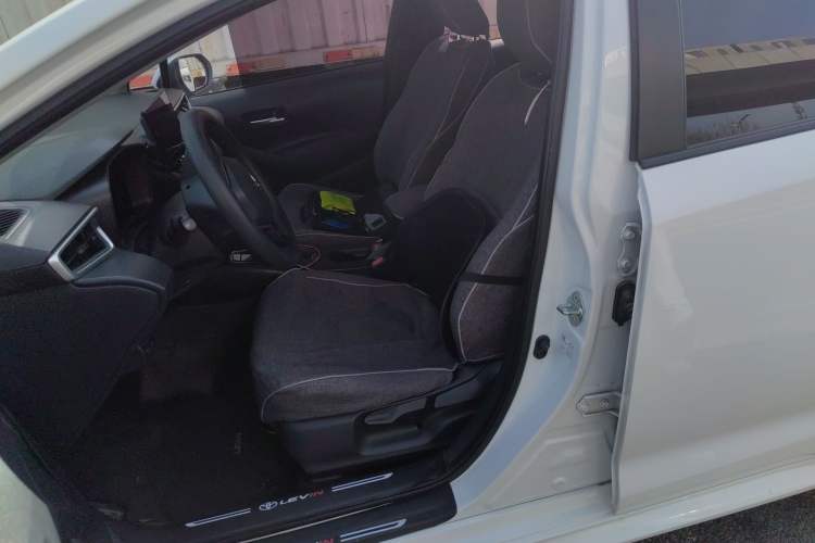 Used Toyota Levin 2023 Smart Electric Hybrid Dual-Engine 1.8L Leading Edition
