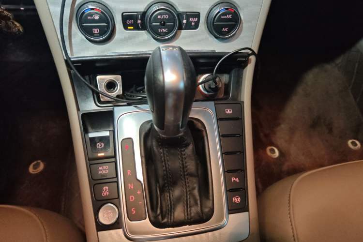 Used Volkswagen Magotan 2015 1.8TSI Prestige Model