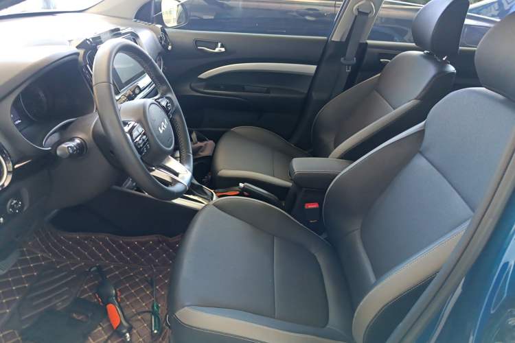 Used Kia kx1 Stonic 2021 1.4L CVT Fun Edition Left Front Seat