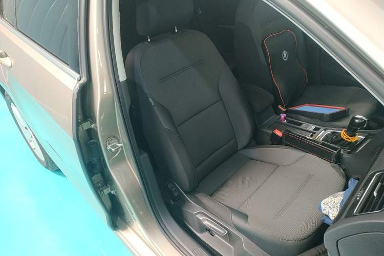 Used Volkswagen Golf 2017 230TSI Automatic Comfort Edition – Celebrating Milestone of One Million Units