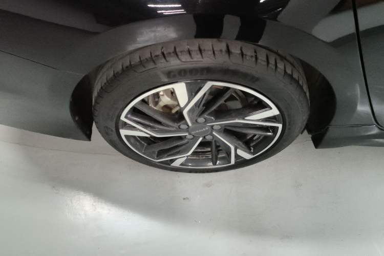 Used Lynk & Co 03 2023 2.0TD DCT JingPro
