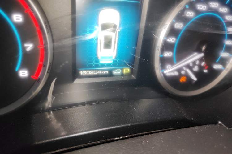 Used Haval H7 2017 Red-Label H7L 2.0T Automatic Luxury Model Odometer Close Up