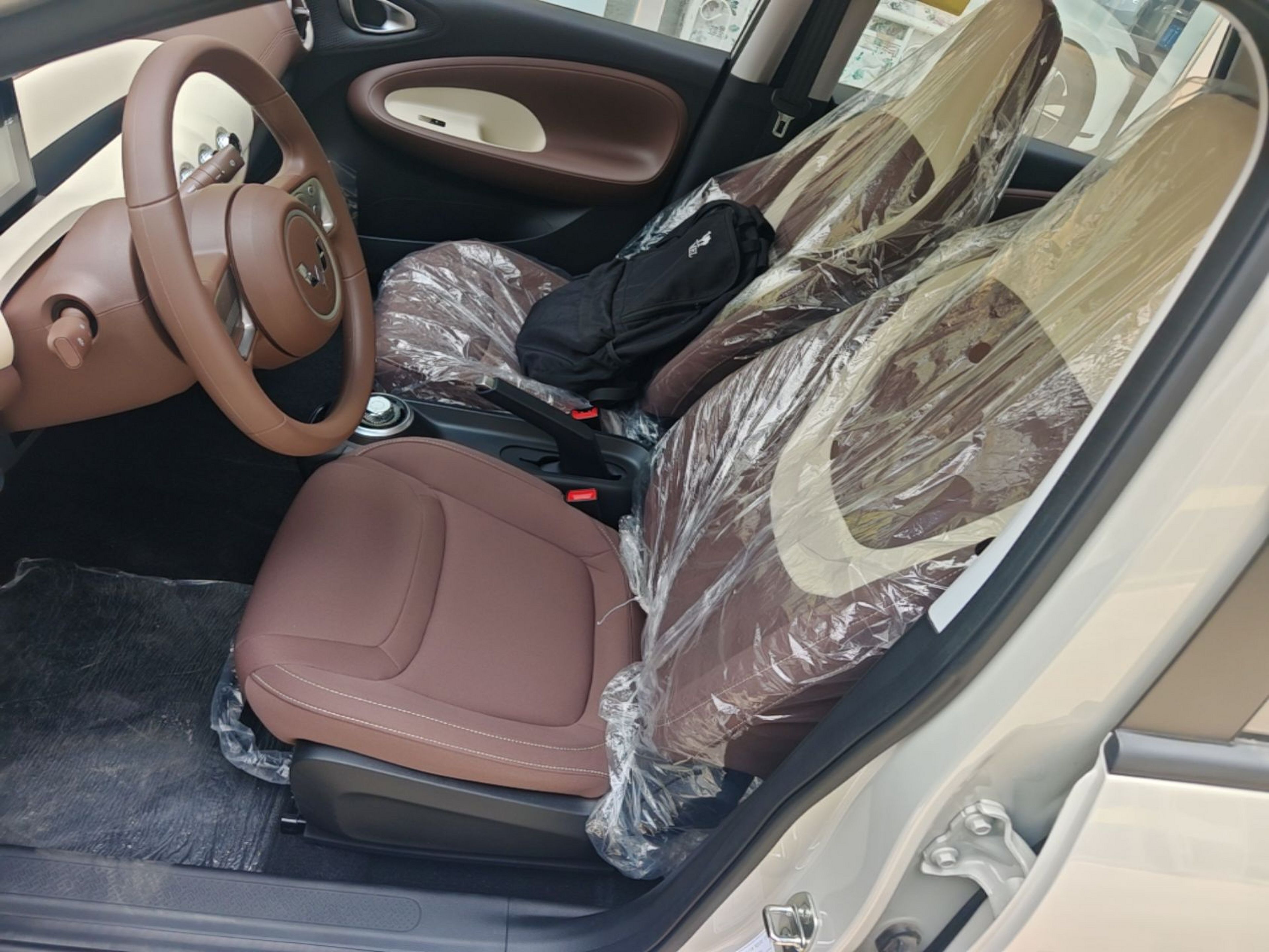 Vordere Reihe im Auto