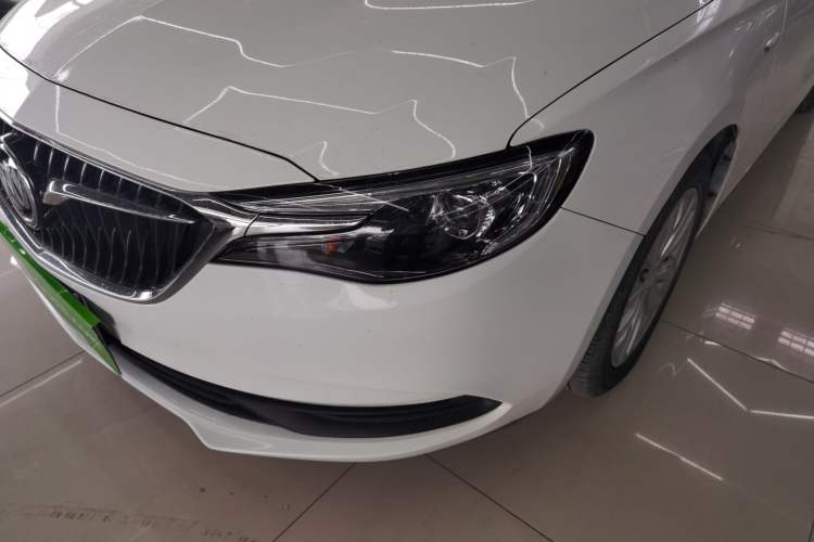 Used Buick GT 2021 Revised Version Flagship 1.5L Automatic Elite Edition Left Front Headlight