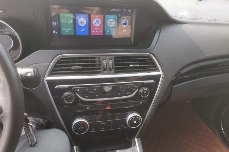 Used Leopaard CS10 2017 1.5T Manual Elite Version
